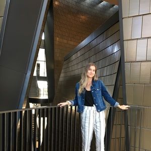 Meet your Posher, Amanda